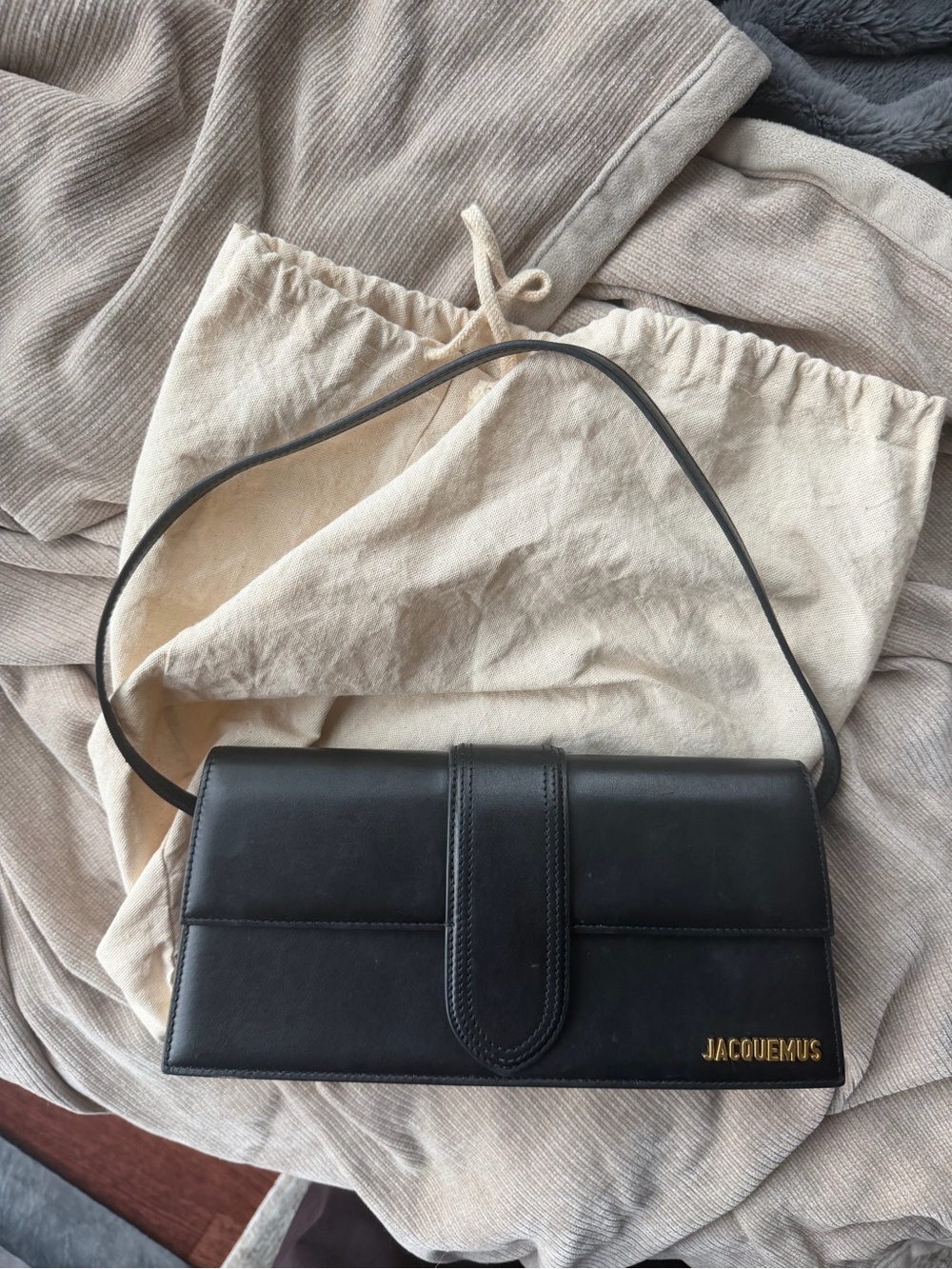 Jacquemus Black Long Leather Shoulder Bag with Gold Logo - Picture 3 of 11